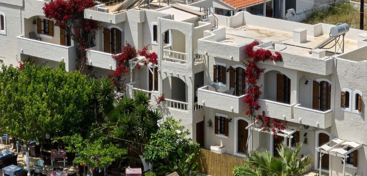 Mila Malia Studios Hotel Екстер'єр фото