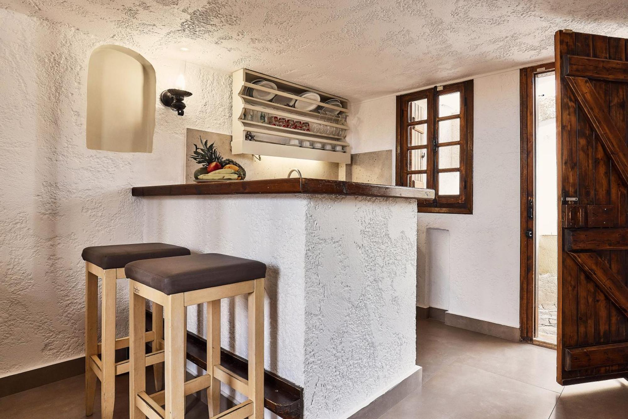 Mila Malia Studios Hotel Екстер'єр фото