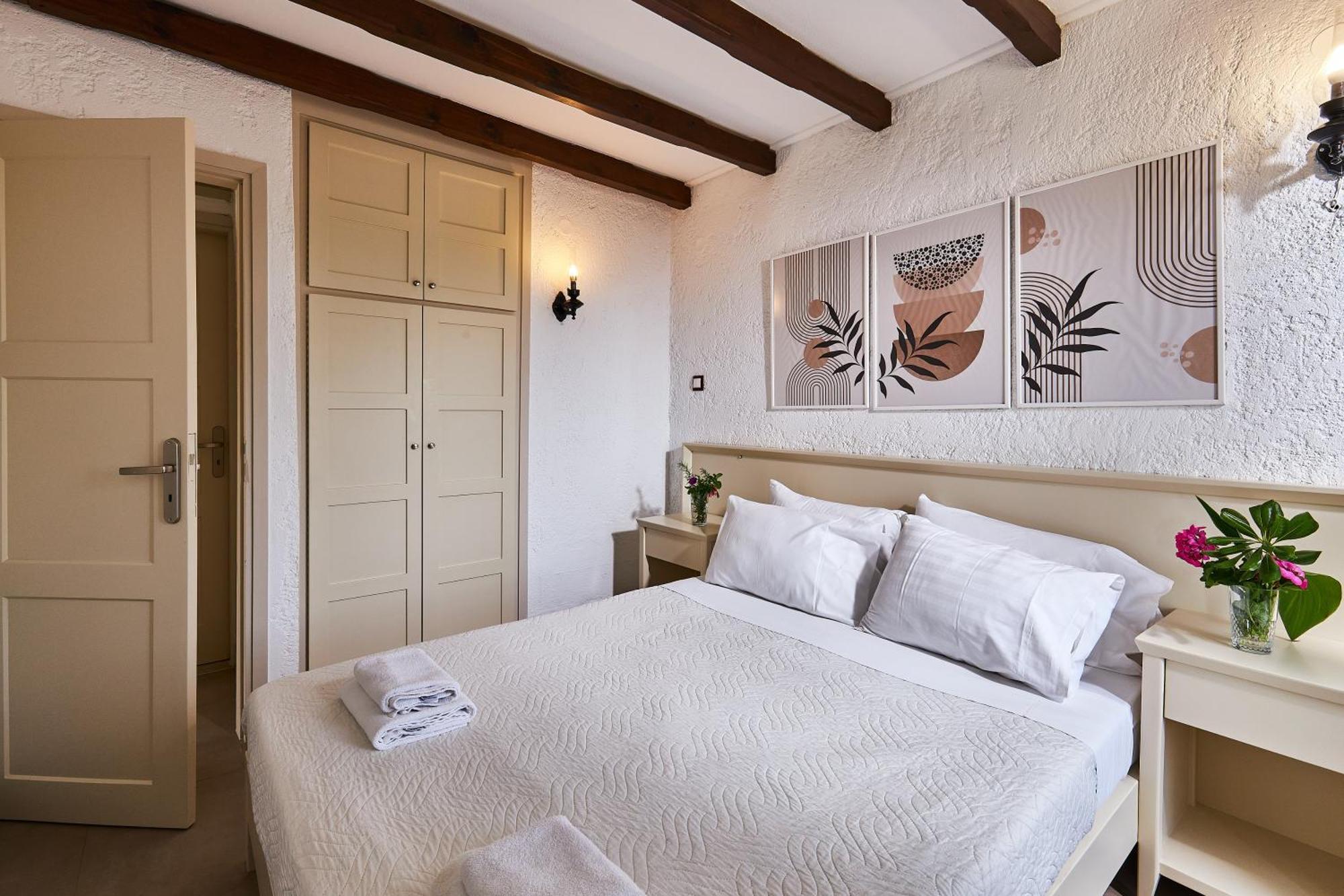 Mila Malia Studios Hotel Екстер'єр фото