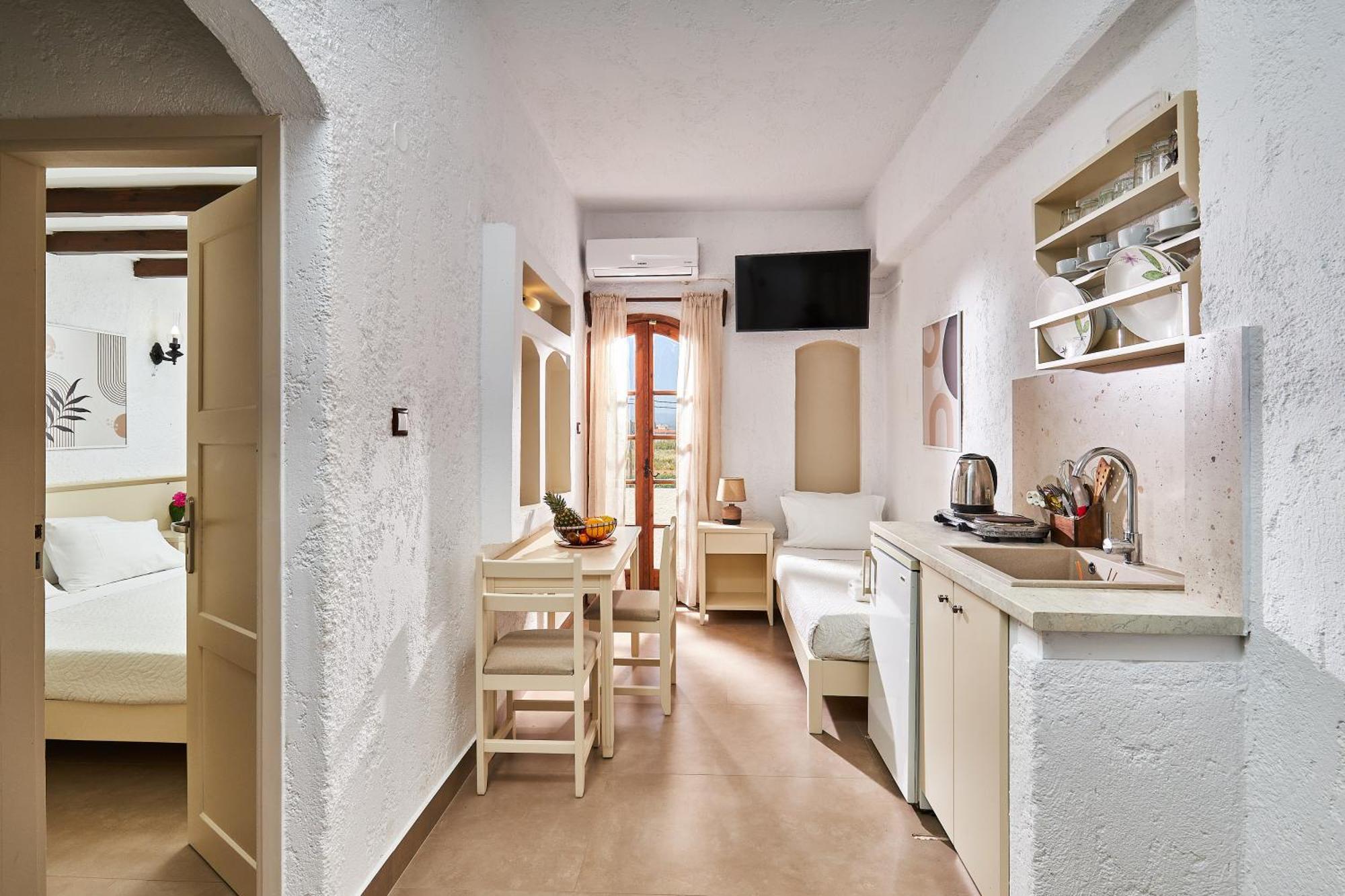 Mila Malia Studios Hotel Екстер'єр фото