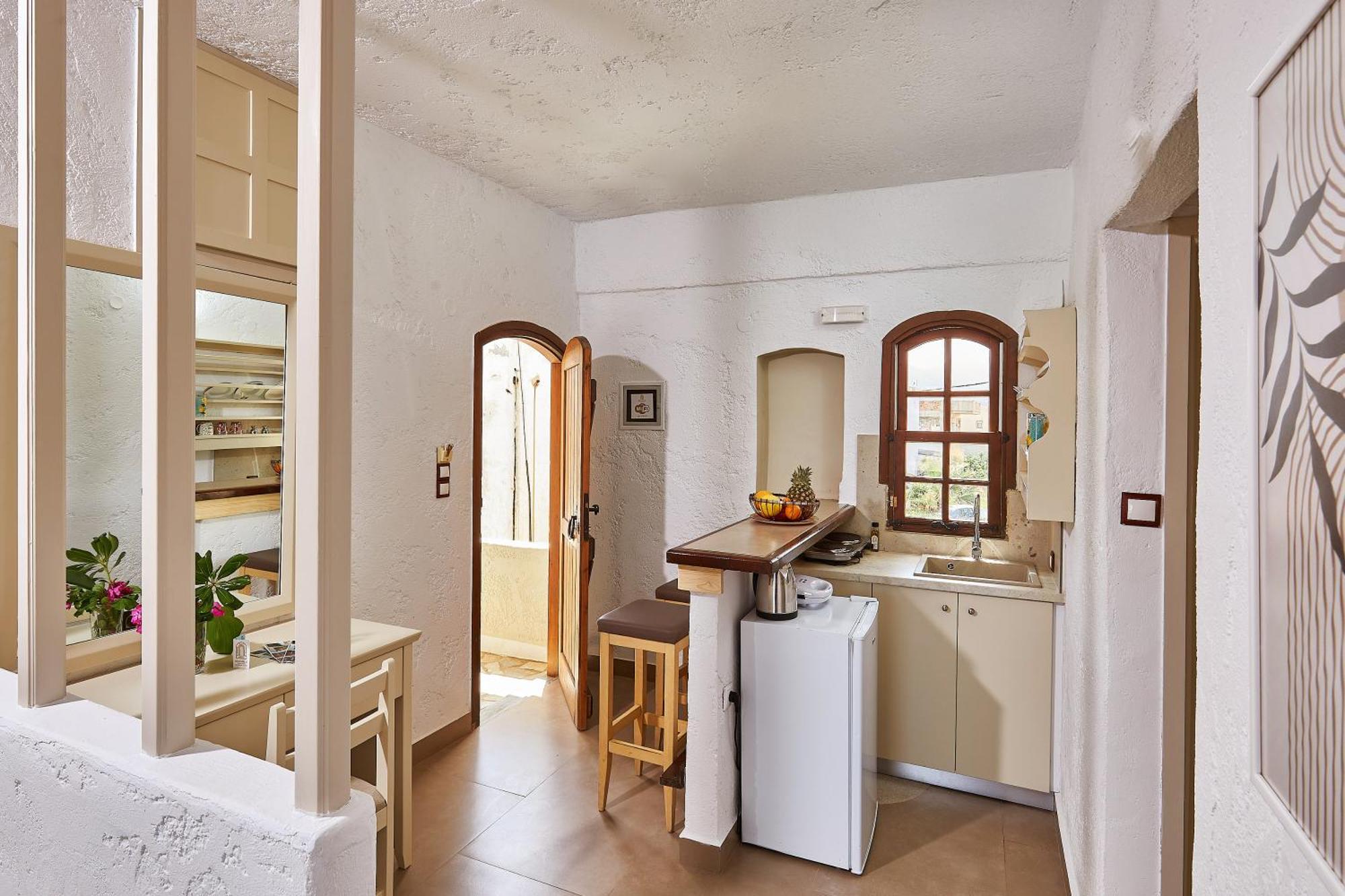 Mila Malia Studios Hotel Екстер'єр фото